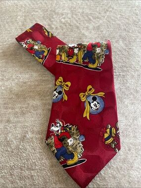 Men's Red Novelty Mickey Mouse Holiday Tie Atlas Design Sweden Disney 100% Silk